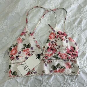 Zara floral white and pink crop top size small
